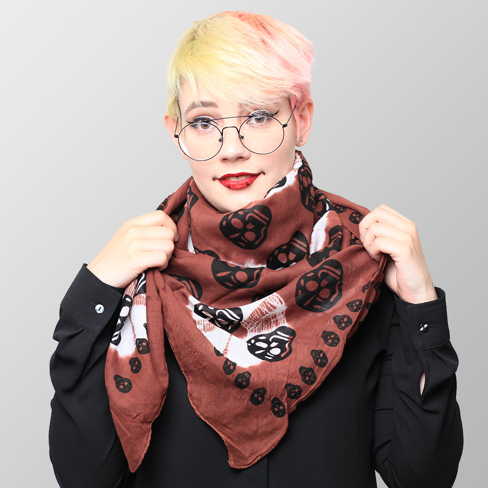 Baumwolltuch mit Batik Totenkopf Muster in Braun