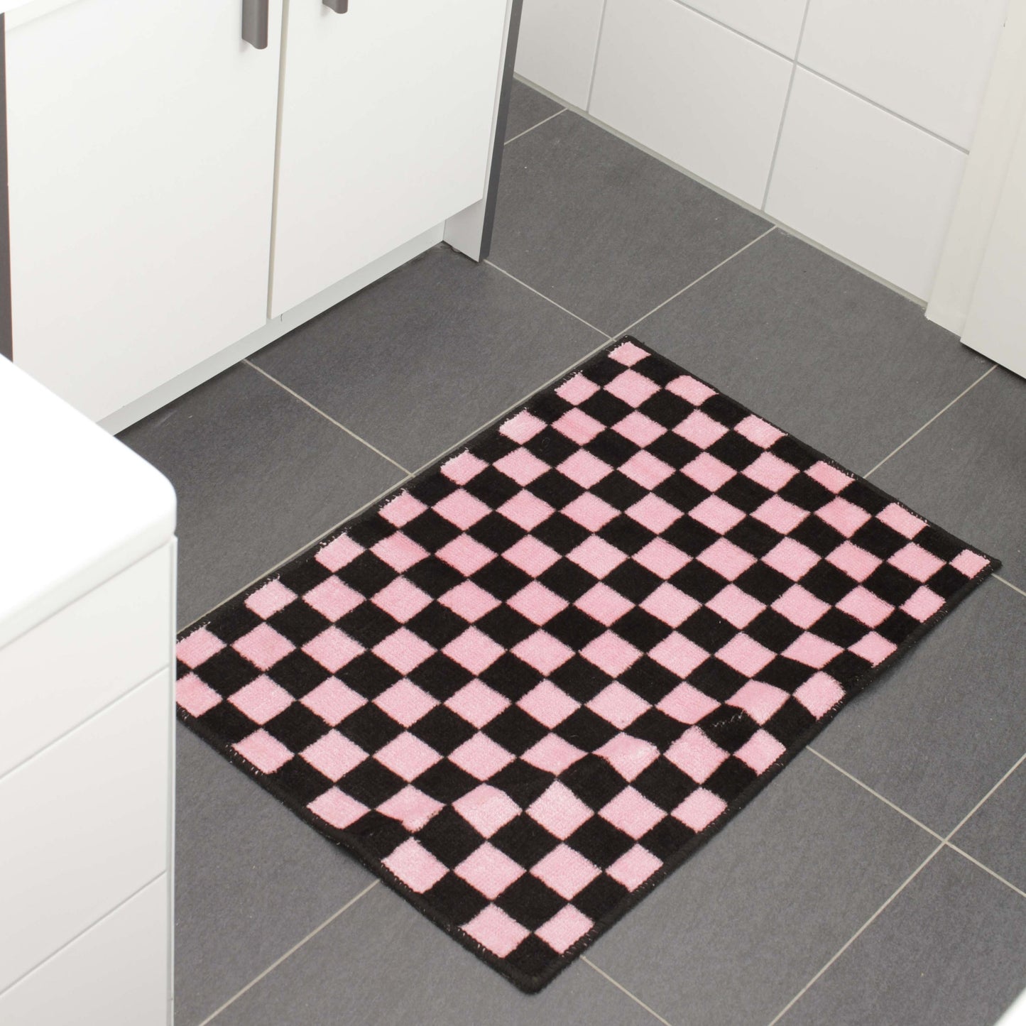 Schachbrett Badematte Schwarz Pink