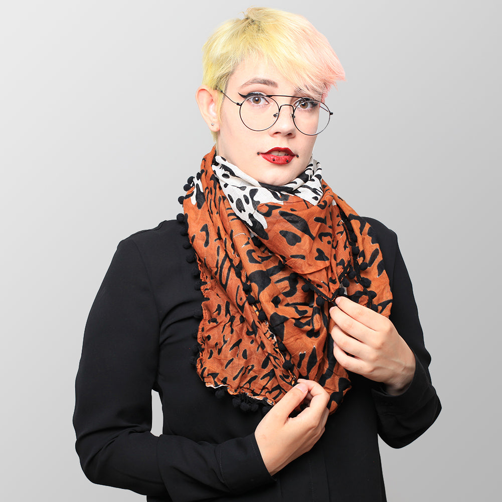 Baumwolltuch im Klassik Leopard Braun mit Schwarzen Bommeln