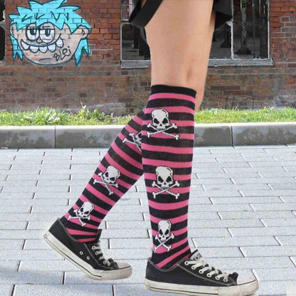 Socken mit Totenköpfen Schwarz Pink Gestreift