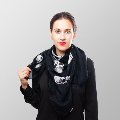 Baumwolltuch mit Schädel Muster in Schwarz Weiß