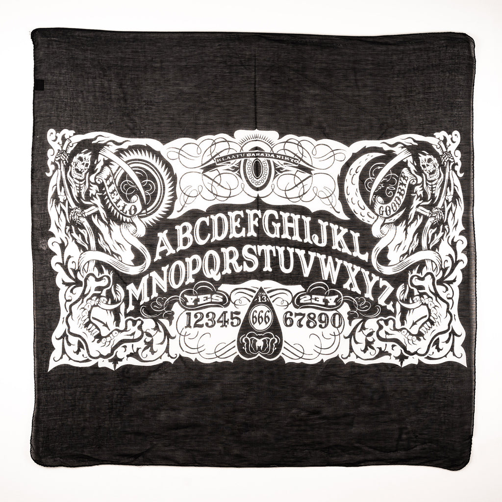 Baumwolltuch mit Ocult Ouija Spirit Board Muster in Schwarz Weiß